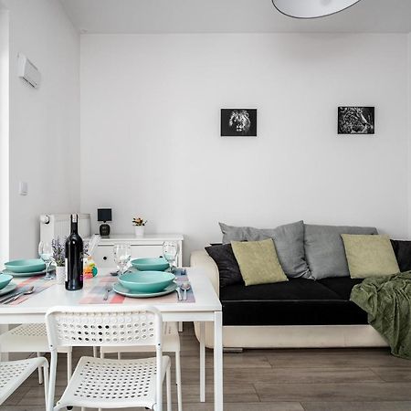 Appartamento Apartament Ks Warszawa Business Prymasa Esterno foto
