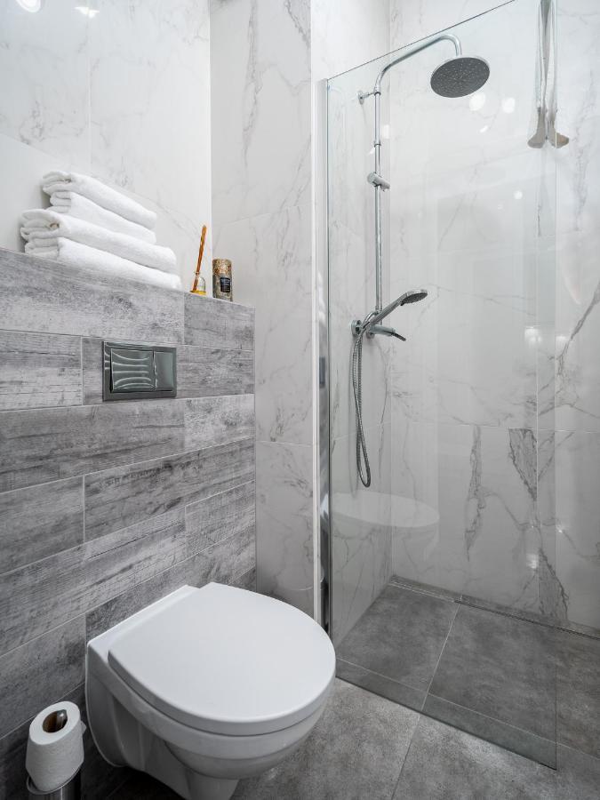 Appartamento Apartament Ks Warszawa Business Prymasa Esterno foto